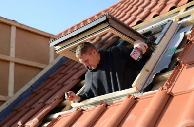 Pose de fenêtres de toit Velux à Chamouillac